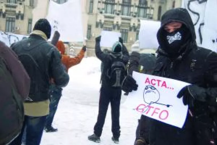 "A fost odata internetul..."