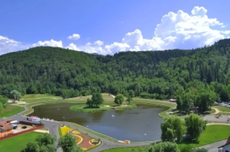 Adama aduce la TIB preturi de vacanta!  