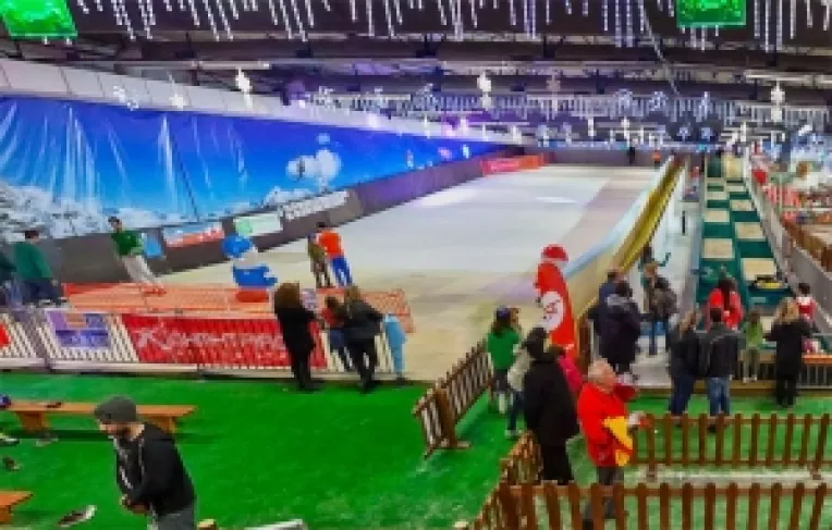 Amatorii de sport sunt fericiti la Santa Claus Kingdom