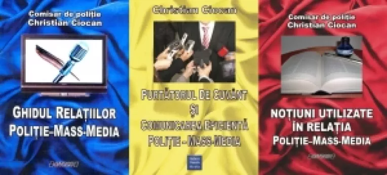 Christian Ciocan si-a postat pe Facebook cele trei carti publicate pana acum