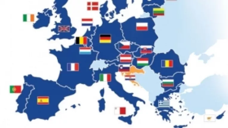 Estul se indreapta spre nicaieri, suspendat intre doua obligatii de loialitate, intre UE si SUA