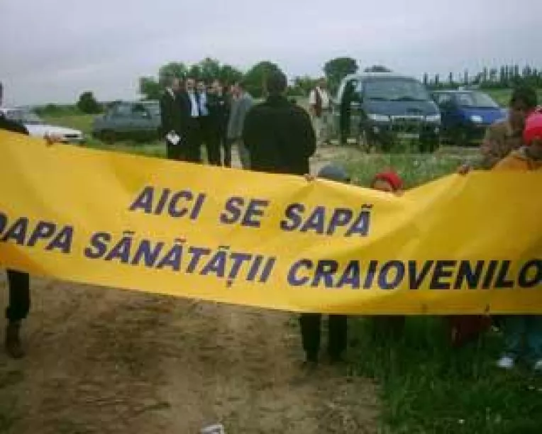 Gunoiul, taxat la suprapret. Opt miliarde de lei furate cu pubela