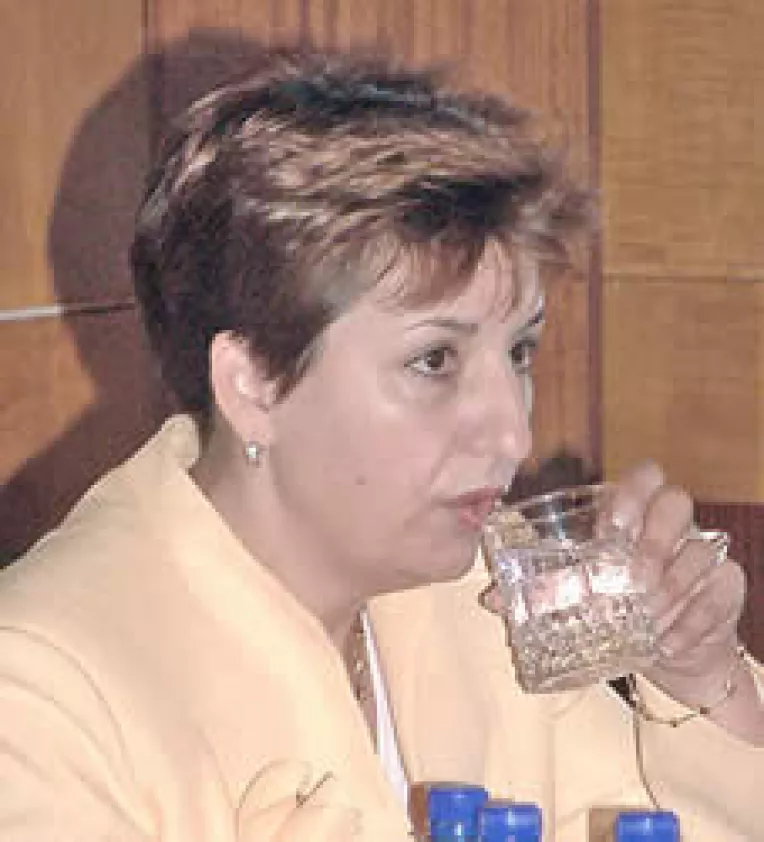 Litoralul romanesc pute, dar Sulfina are nasul infundat