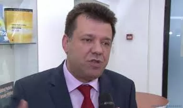 Medicul primar neurolog Bogdan O. Popescu: "Pot spune ca Stela Popescu a avut in timpul galei un accident vascular in teritoriul arterei cerebrale medii de partea stanga"