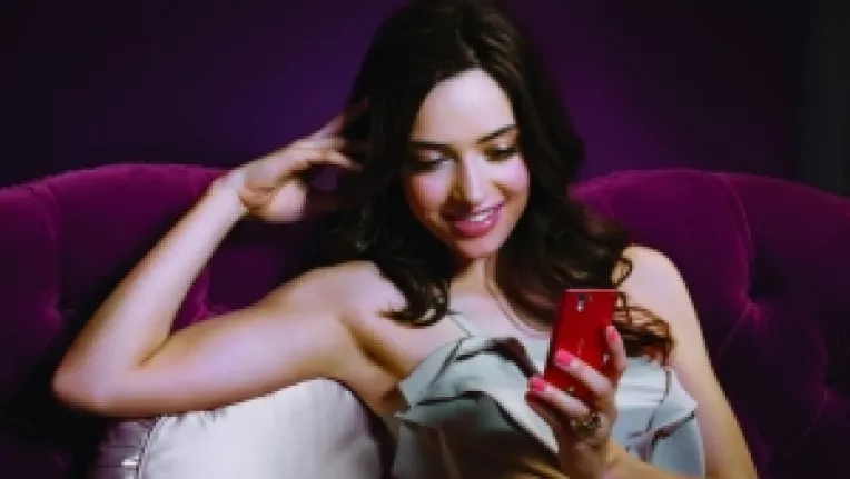 Oamenii intre 20 si 30 de ani au probleme cu insomnia in principal din cauza telefonului 