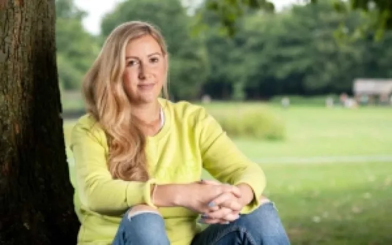 Rachael Bland, o cunoscuta realizatoare de la BBC, a murit din cauza cancerului la san