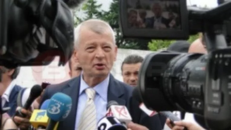 Santaj: Primarul General Sorin Oprescu acuza Evenimentul Zilei