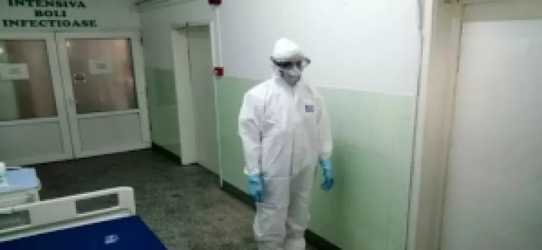 Tanar de 25 de ani suspect de coronavirus