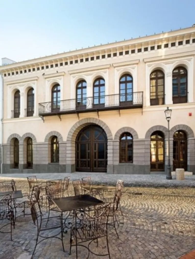 Vechiul Pasaj Comercial care lega strazile Lipscani si Gabroveni a renascut